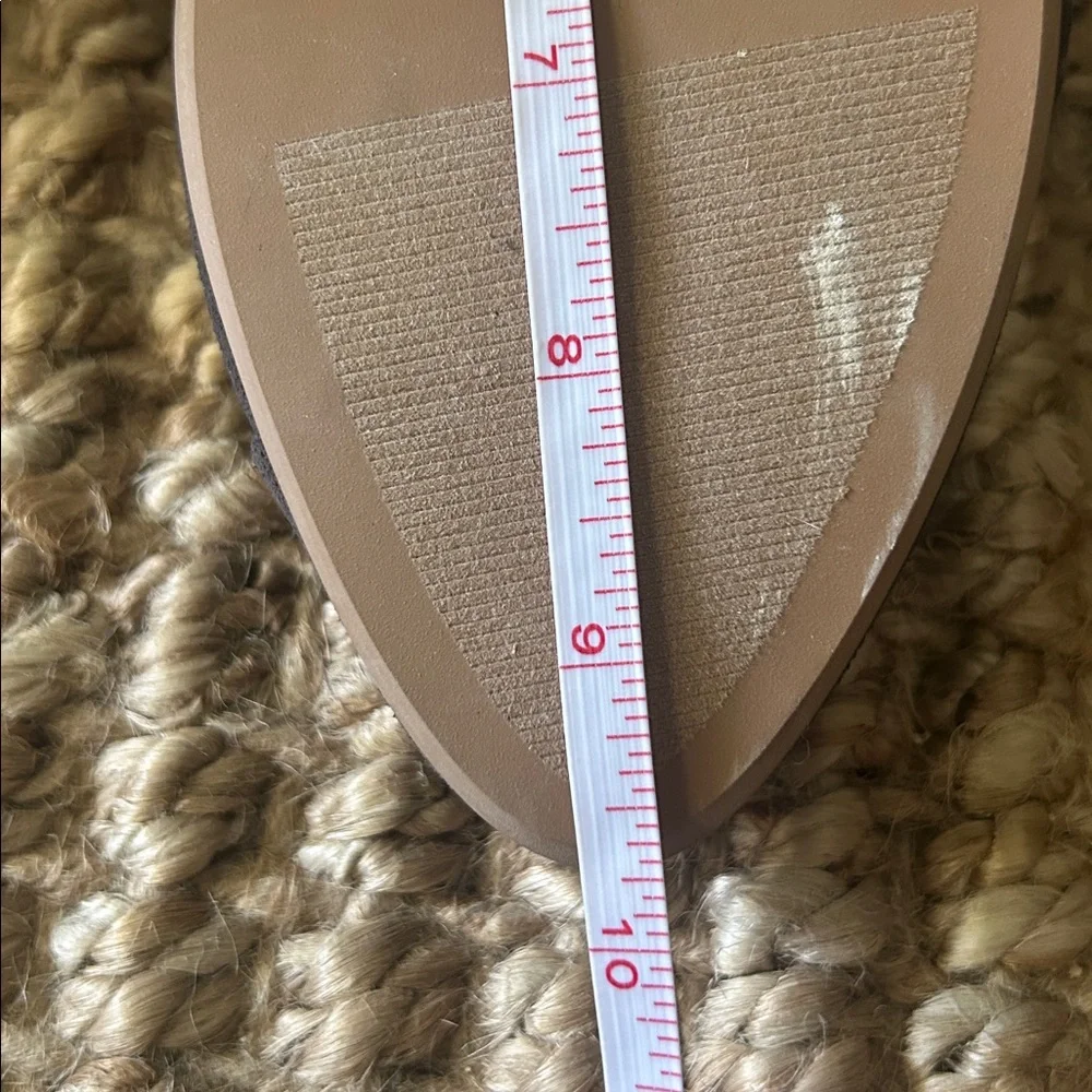 TOMS Deep Gray Suede Pointed Flats with Leopard Heel size 6.5 never worn - Picture 3 of 3